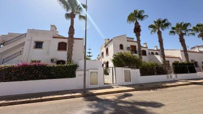Bungalow myytävänä Villamartín-Las Filipinas, Orihuela - B-3553 Bungalow myytävänä Villamartín-Las Filipinas, Orihuela - B-3553