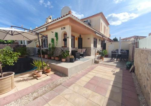Casa in vendita a Los Almendros-La Florida, Orihuela - B-3575