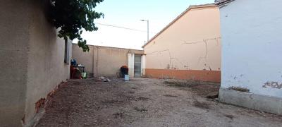 Building-site for sale in Zamora - 08745