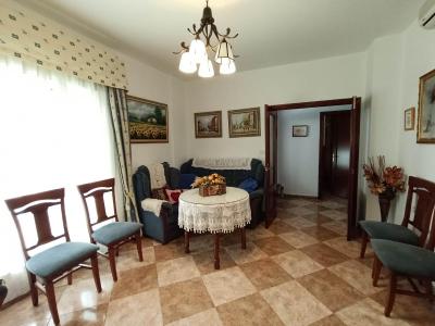 House for sale in Calera de León - 00677