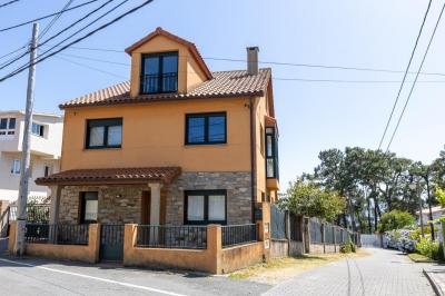Chalet for sale in Oleiros - 14272-IVN