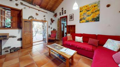 Chalet for sale in Agüimes - 14337-JMZ