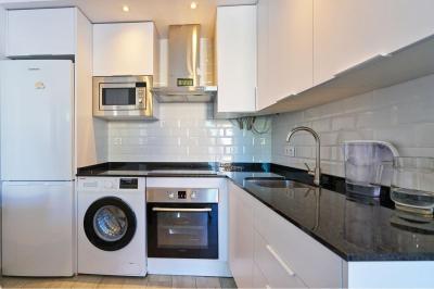 Huoneisto myytävänä La Cala de Mijas - R5296765