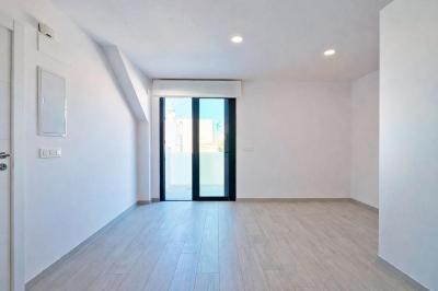 Huoneisto myytävänä La Cala de Mijas - R5296765