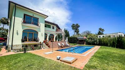 Villa myytävänä El Rosario-Ricmar - R5049835 Villa myytävänä El Rosario-Ricmar - R5049835