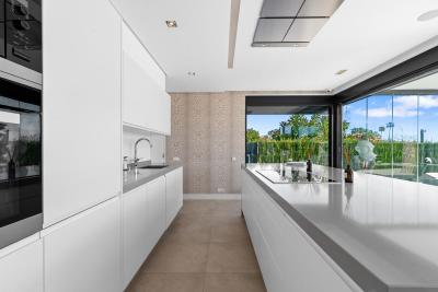 Villa for sale in Los Monteros - R5307100 Villa for sale in Los Monteros - R5307100