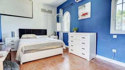 Villa for sale in Mijas Costa - R5354329