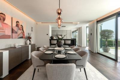 Villa myytävänä Los Flamingos - R5436247