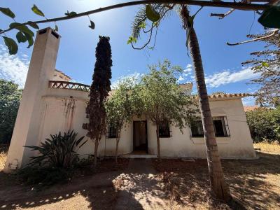 Villa for sale in Marbesa, Marbella - R5446384