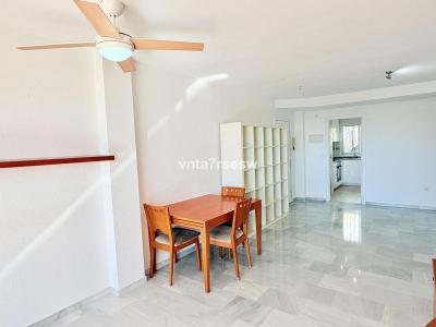 出售酒店式公寓Riviera Del Sol - R5361706