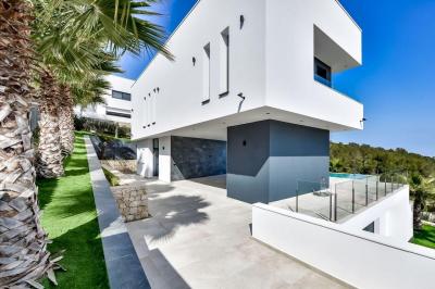 Villa for sale in Partida Comunes-Adsubia - MS33976
