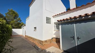Casa en venta en Les Tres Cales, L'Ametlla de Mar - 19620 Casa en venta en Les Tres Cales, L'Ametlla de Mar - 19620
