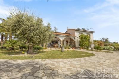 Villa te koop in Villamontes-Boqueres - MGAR-SHUE Villa te koop in Villamontes-Boqueres - MGAR-SHUE
