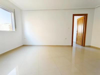 Apartamento en venta en Antonio Machado, Torrevieja - AP1-581