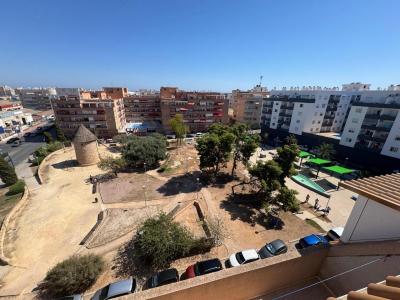 Apartamento en venta en Playa de los Locos, Torrevieja - AP1-163
