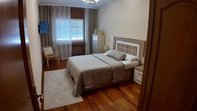 Chalet for sale in Vilagarcía de Arousa - 15570989