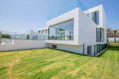 Villa for sale in Paraiso-Borronal, Estepona - SANCTUARYII-R6 Villa for sale in Paraiso-Borronal, Estepona - SANCTUARYII-R6