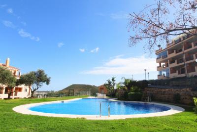 Huoneisto myytävänä La Cala de Mijas, Mijas - MA-MI-280826