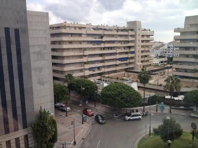 Lokal zum verkauf in Puerto Banús, Marbella - R5196646