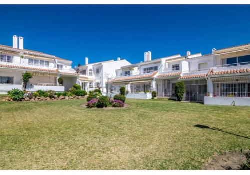 Apartamento en venta en Villacana-Costalita-Saladillo, Estepona - R4252408 Apartamento en venta en Villacana-Costalita-Saladillo, Estepona - R4252408