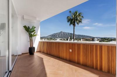 Apartamento en venta en Nueva Andalucía - R5340799