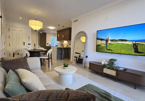 Apartment for sale in La Quinta, Benahavís - R5348851
