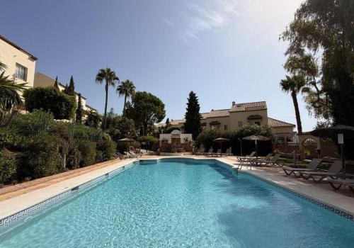 Casa en venta en Nueva Andalucía, Marbella - R5423698 Casa en venta en Nueva Andalucía, Marbella - R5423698