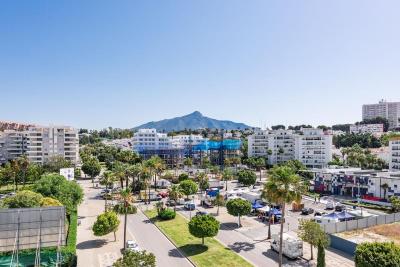 Lägenhet  till salu i Nueva Andalucía, Marbella - R5433145