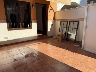 Talo myytävänä Nueva Torrevieja - RES21238