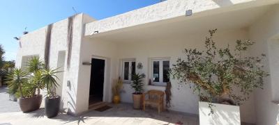 Villa til salg i La Algarrobina-Las Cunas - V-CHALET-LEO Villa til salg i La Algarrobina-Las Cunas - V-CHALET-LEO