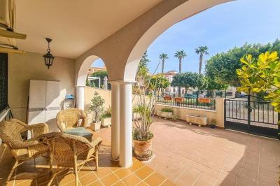 هويركال-أوفيرا الشاليه للبيع - V-1295- PLAZA ANDALUCIA HUERCAL OVERA