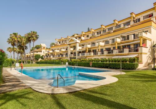 Flat for sale in Romana Playa - 001-09020