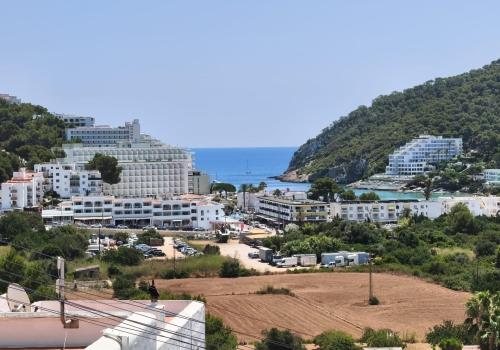 出售酒店式公寓Santa Eulalia del Río - 00010