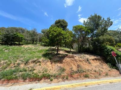 Parcelle à vendre à Sant Fost de Campsentelles - PR-00242 Parcelle à vendre à Sant Fost de Campsentelles - PR-00242