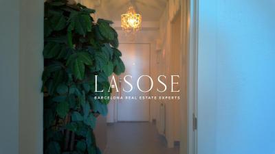Flat for sale in La Barceloneta - 26042LP