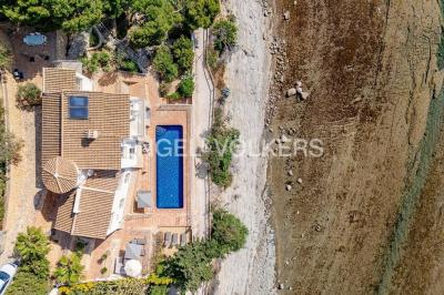 Villa in vendita a Calpe Pueblo - W-048Q3Y