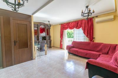 Коттедж на продажу в Centro - 3303 Коттедж на продажу в Centro - 3303