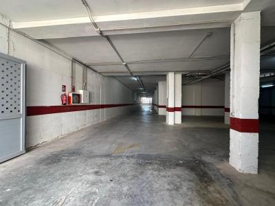 Los Europeos كراج للبيع - 3009_028889 Los Europeos كراج للبيع - 3009_028889