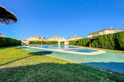 Bungalow zum verkauf in Playa Flamenca - MM-77055 Bungalow zum verkauf in Playa Flamenca - MM-77055