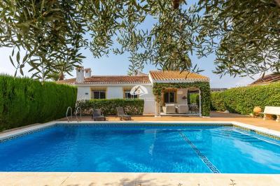 Villa for sale in Playa de los Locos - MM-45306