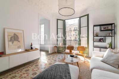 Apartment for sale in Sant Antoni - bcn078030010
