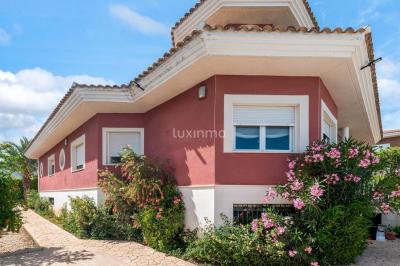 House for sale in La Nucia - 3398