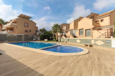 Huvila myytävänä Los Balcones - Los Altos del Edén, Torrevieja - AA-2974 Huvila myytävänä Los Balcones - Los Altos del Edén, Torrevieja - AA-2974
