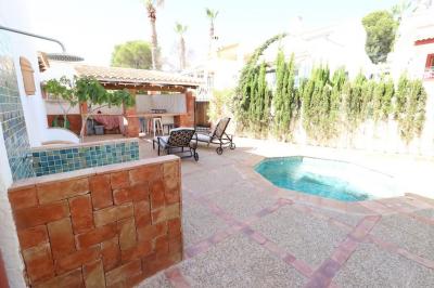 Chalet for sale in Villamartín-Las Filipinas - AA-3235 Chalet for sale in Villamartín-Las Filipinas - AA-3235