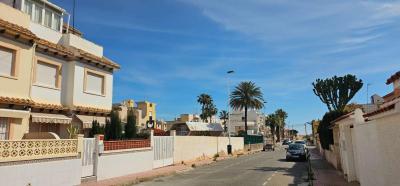 House for sale in Playa de los Locos, Torrevieja - 1394