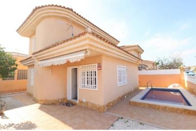 Huvila myytävänä Los Balcones - Los Altos del Edén, Torrevieja - AA-3556 Huvila myytävänä Los Balcones - Los Altos del Edén, Torrevieja - AA-3556