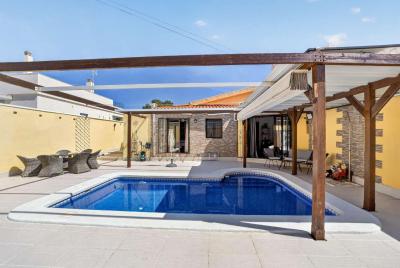Коттедж на продажу в Nueva Torrevieja - AA-3574 Коттедж на продажу в Nueva Torrevieja - AA-3574