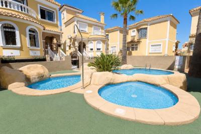 Chalet for sale in Villamartín-Las Filipinas - AA-3664 Chalet for sale in Villamartín-Las Filipinas - AA-3664
