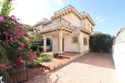 Bungalow myytävänä Playa Flamenca, Orihuela - AA-3742 Bungalow myytävänä Playa Flamenca, Orihuela - AA-3742