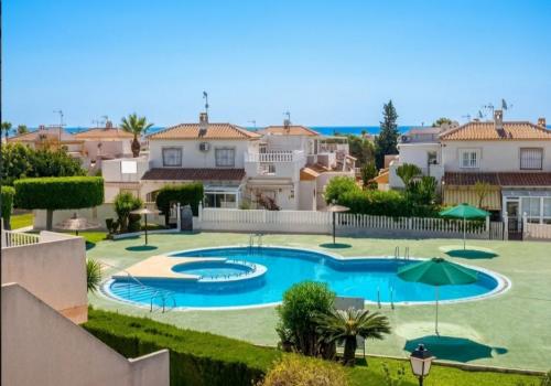 Duplex for sale in Los Balcones - Los Altos del Edén - AA-3792